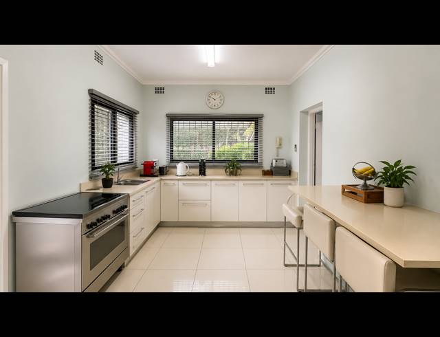3 BEDROOM HOUSE FOR SALE IN ESSENWOOD